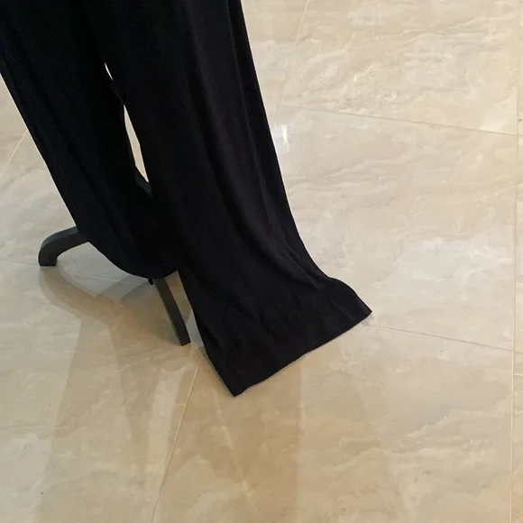 Nicole Miller Artelier Jumpsuit - Picture 4 of 9